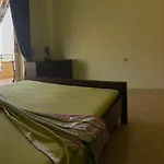 Friends&Family Home